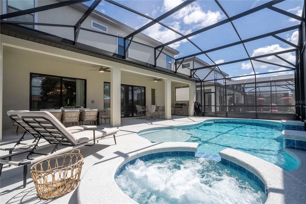 For Sale: $1,990,000 (9 beds, 9 baths, 3949 Square Feet)