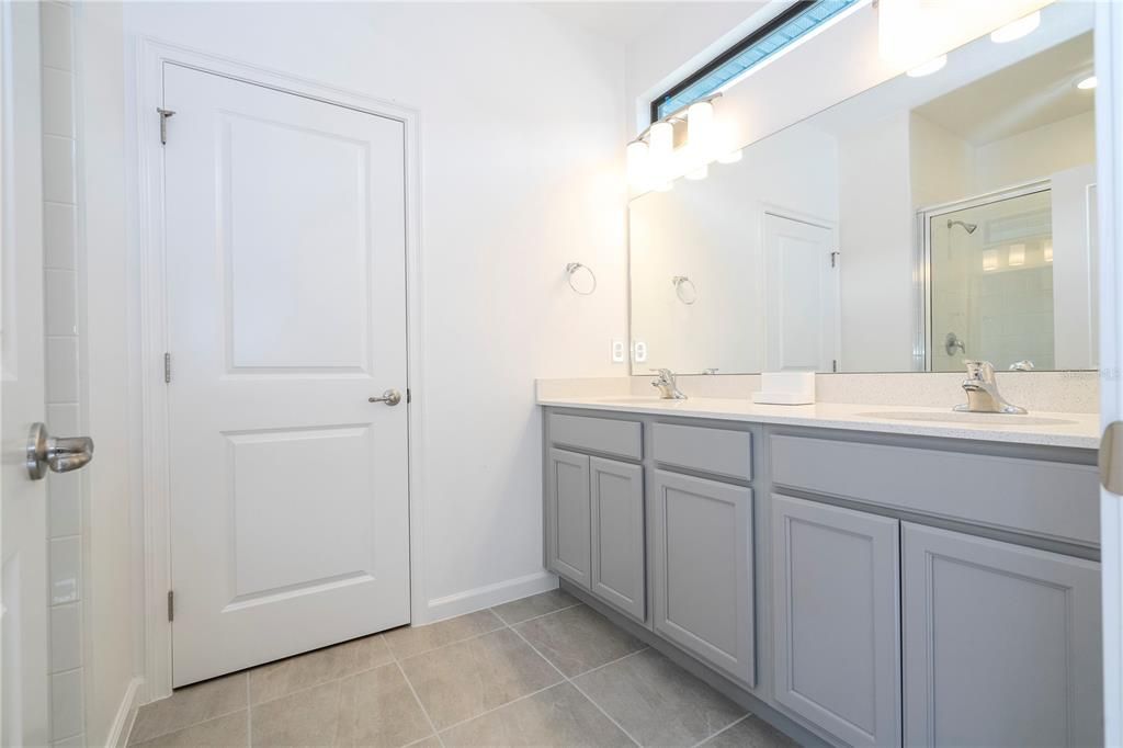 For Sale: $1,990,000 (9 beds, 9 baths, 3949 Square Feet)