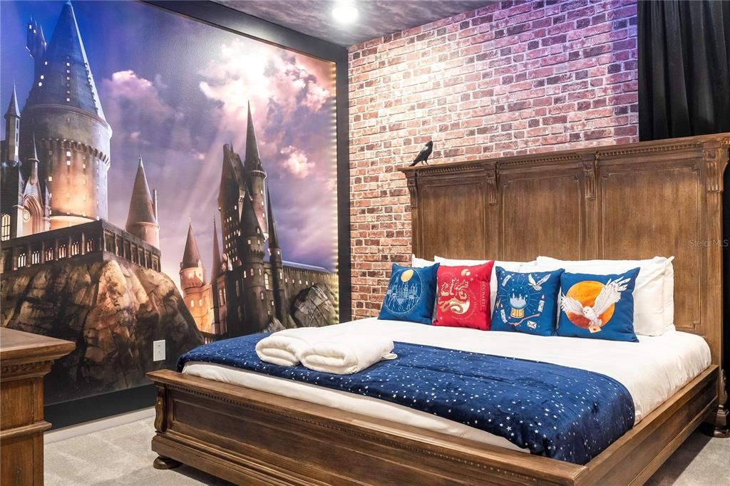 For Sale: $1,990,000 (9 beds, 9 baths, 3949 Square Feet)