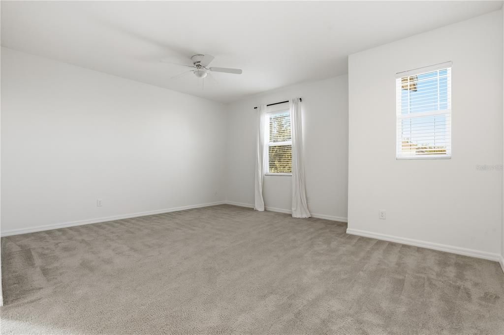 В аренду: $3,250 (3 спален, 2 ванн, 2680 Квадратных фут)