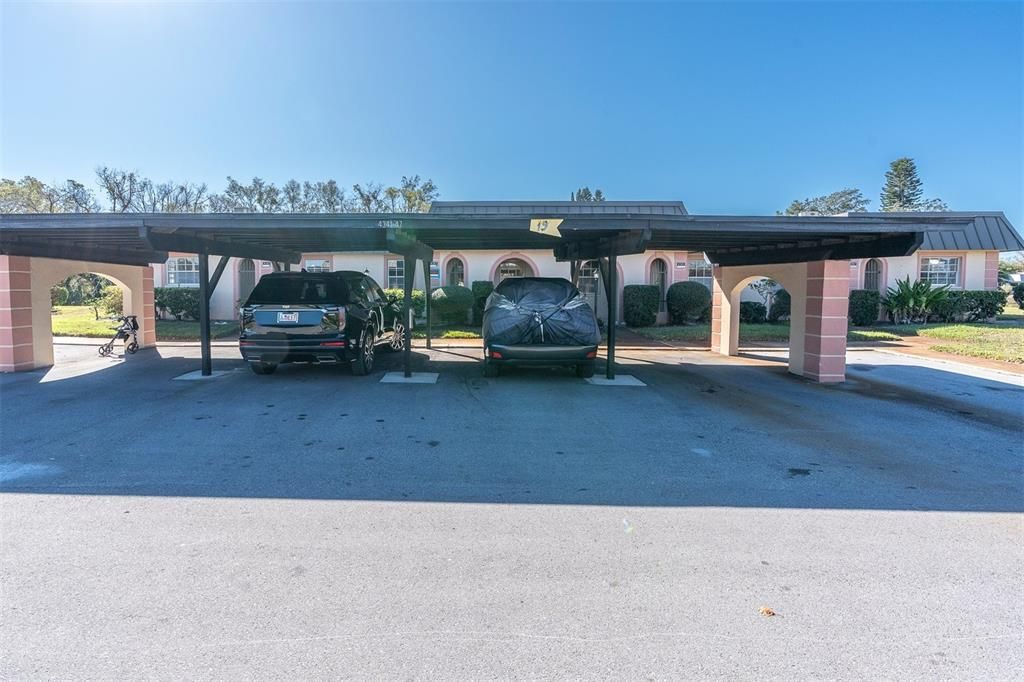 For Sale: $125,000 (2 beds, 1 baths, 975 Square Feet)