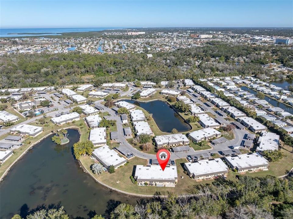 For Sale: $125,000 (2 beds, 1 baths, 975 Square Feet)