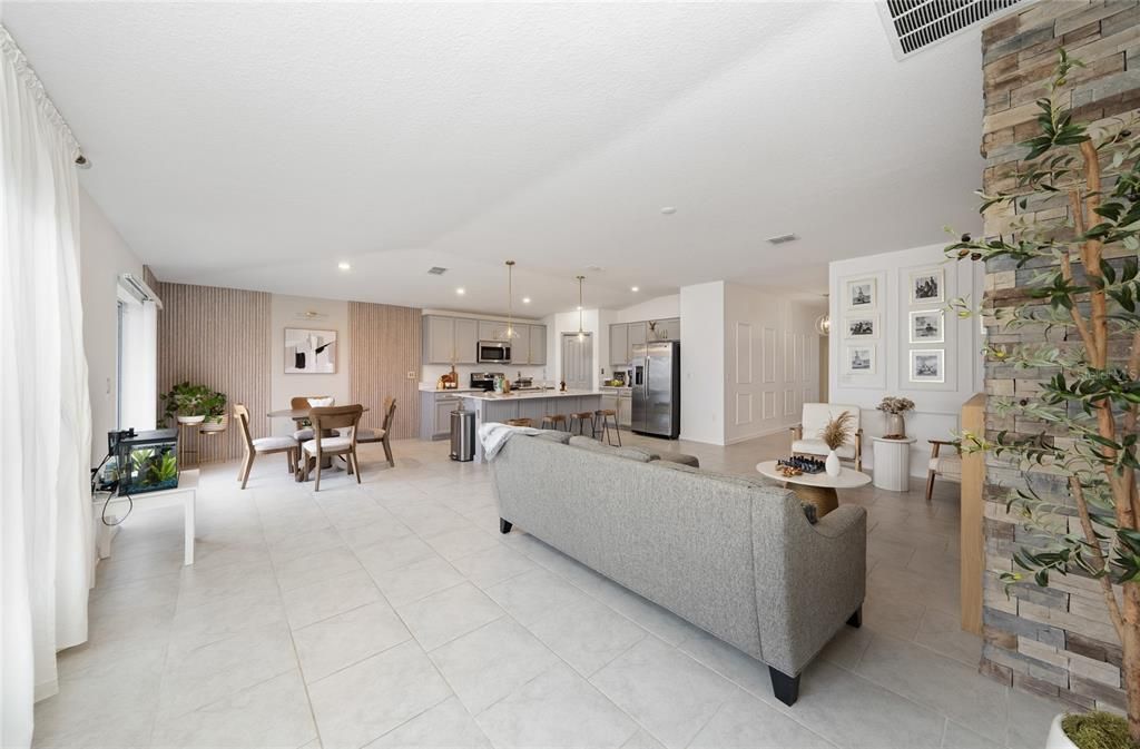 For Sale: $385,000 (4 beds, 2 baths, 1950 Square Feet)