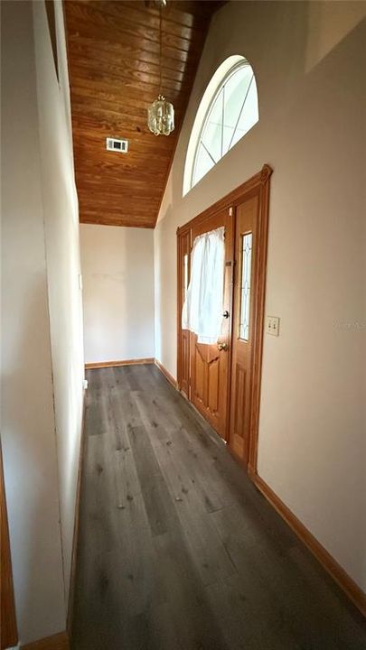 待售: $295,000 (3 贝兹, 2 浴室, 1312 平方英尺)