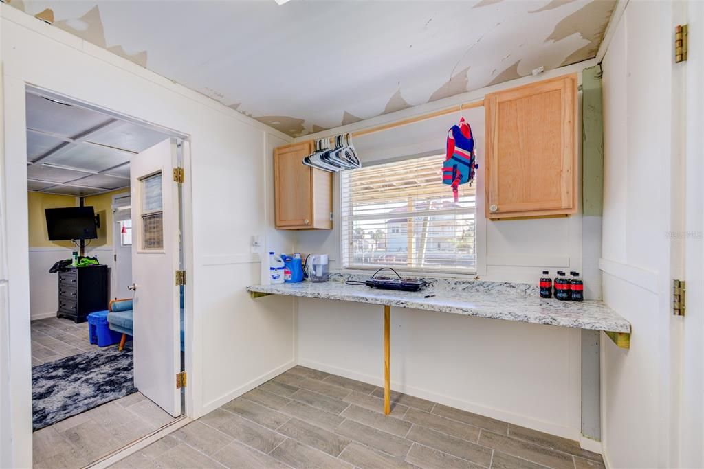 待售: $595,000 (2 贝兹, 2 浴室, 980 平方英尺)