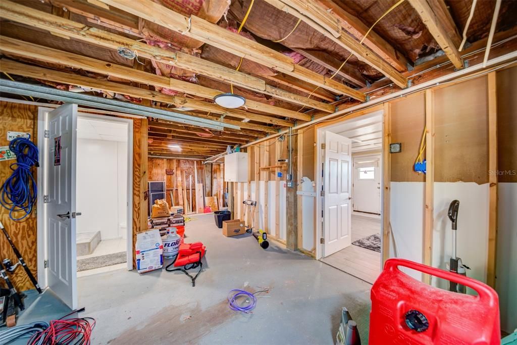 待售: $595,000 (2 贝兹, 2 浴室, 980 平方英尺)