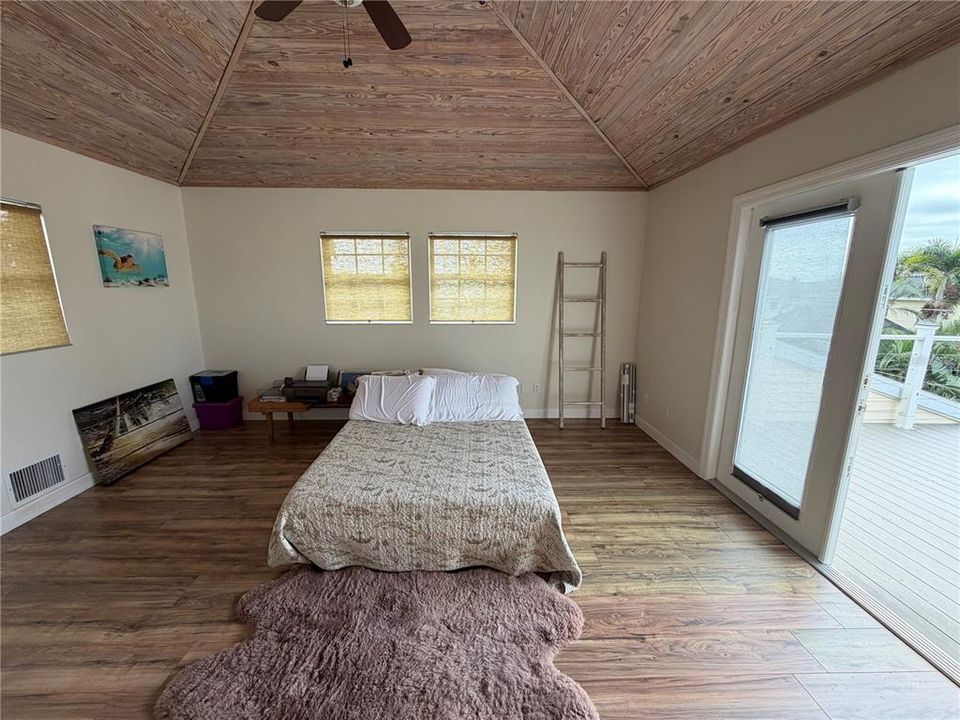 В аренду: $4,000 (3 спален, 2 ванн, 2183 Квадратных фут)