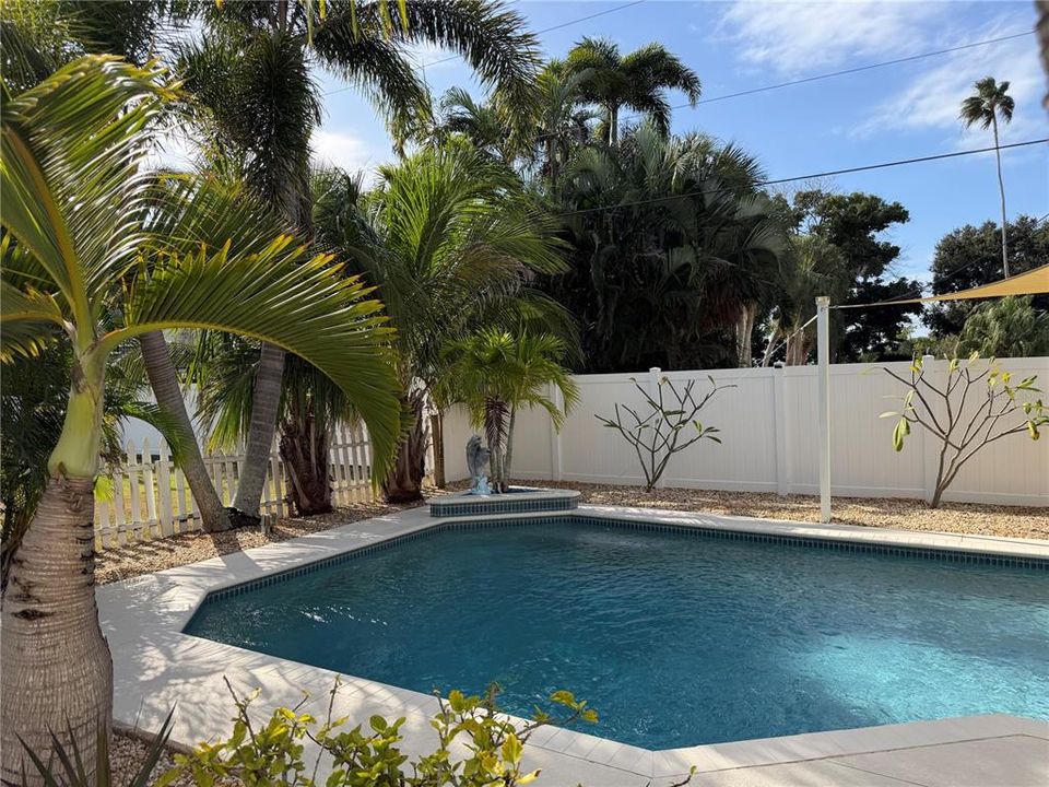 В аренду: $4,000 (3 спален, 2 ванн, 2183 Квадратных фут)