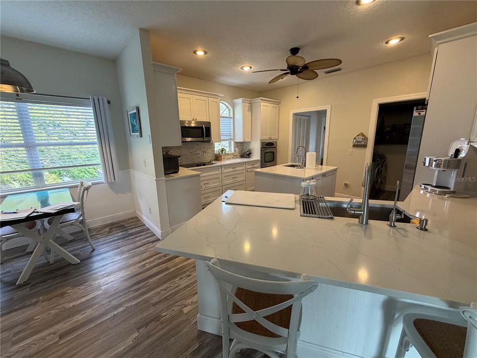 В аренду: $4,000 (3 спален, 2 ванн, 2183 Квадратных фут)