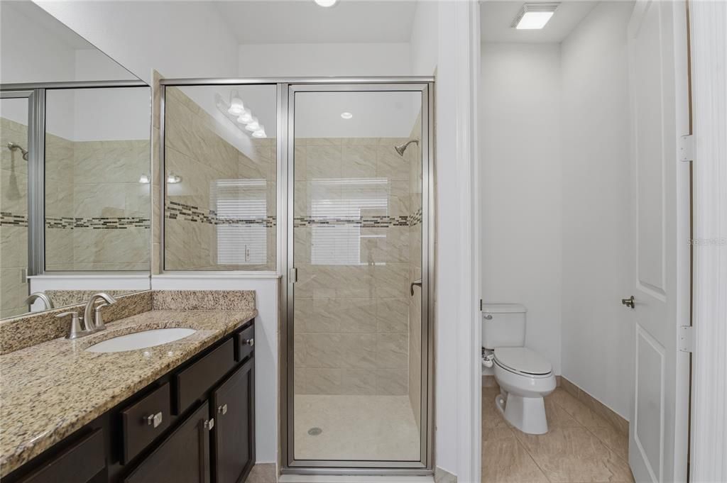 For Sale: $549,900 (3 beds, 2 baths, 2072 Square Feet)