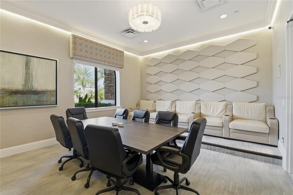 En Venta: $549,900 (3 camas, 2 baños, 2072 Pies cuadrados)