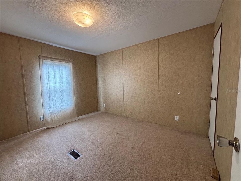 En Venta: $235,000 (3 camas, 2 baños, 1568 Pies cuadrados)