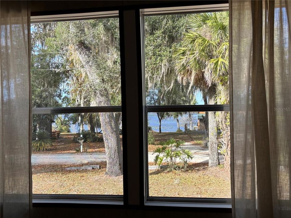 En Venta: $235,000 (3 camas, 2 baños, 1568 Pies cuadrados)