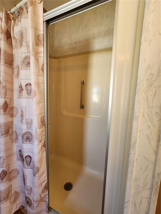 For Sale: $125,000 (2 beds, 2 baths, 1596 Square Feet)