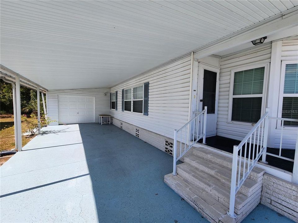 For Sale: $125,000 (2 beds, 2 baths, 1596 Square Feet)