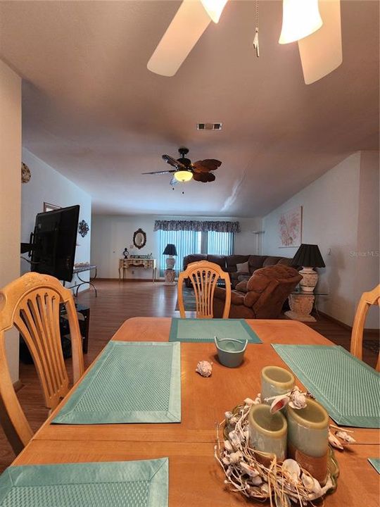 For Sale: $125,000 (2 beds, 2 baths, 1596 Square Feet)