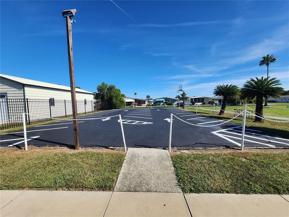 For Sale: $125,000 (2 beds, 2 baths, 1596 Square Feet)