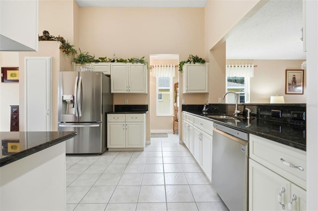 En Venta: $345,000 (3 camas, 2 baños, 1535 Pies cuadrados)