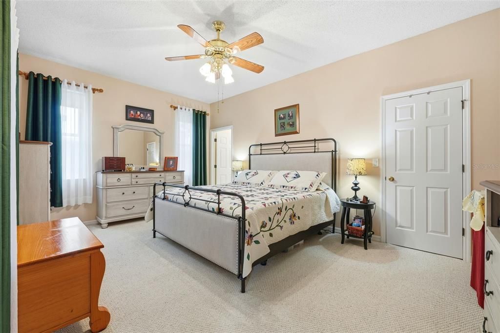 En Venta: $345,000 (3 camas, 2 baños, 1535 Pies cuadrados)