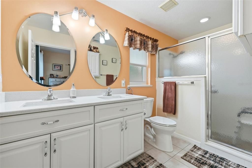 En Venta: $345,000 (3 camas, 2 baños, 1535 Pies cuadrados)