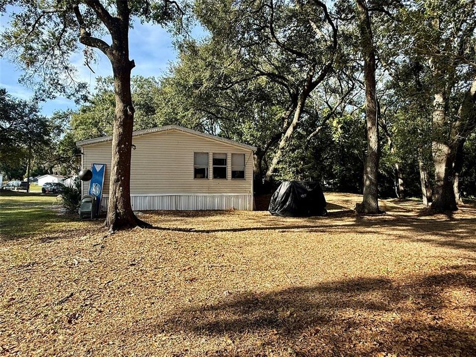 En Venta: $215,000 (4 camas, 2 baños, 1512 Pies cuadrados)