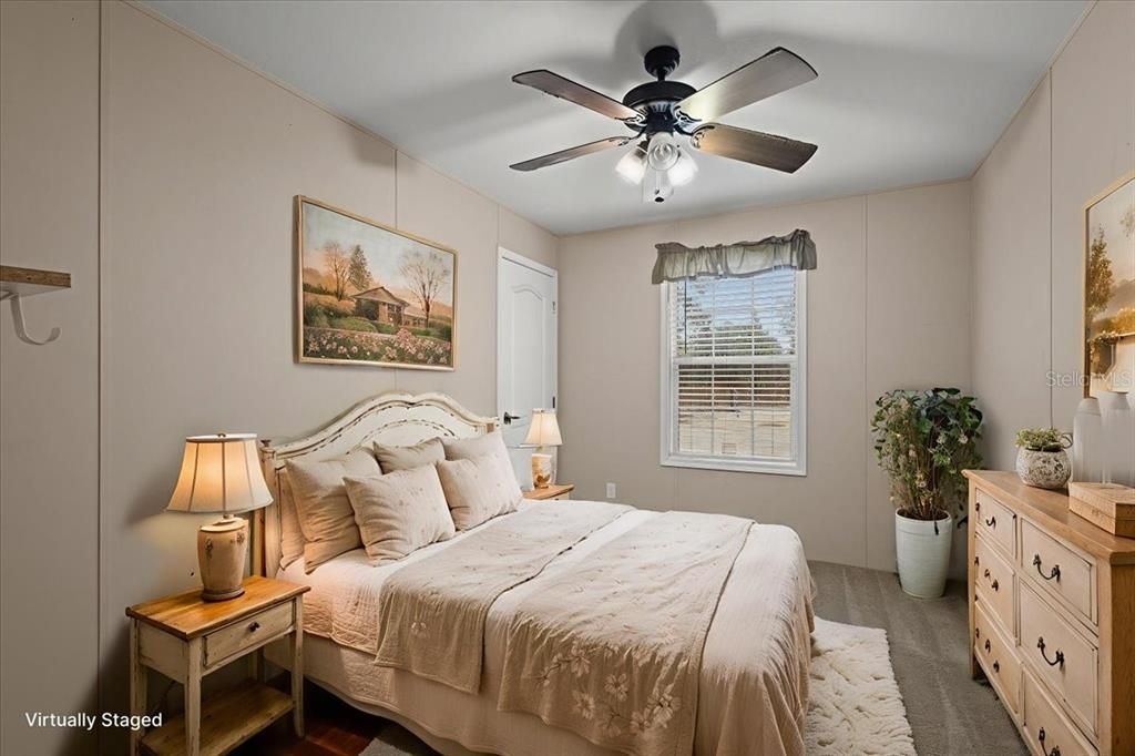 For Sale: $219,900 (3 beds, 2 baths, 1560 Square Feet)