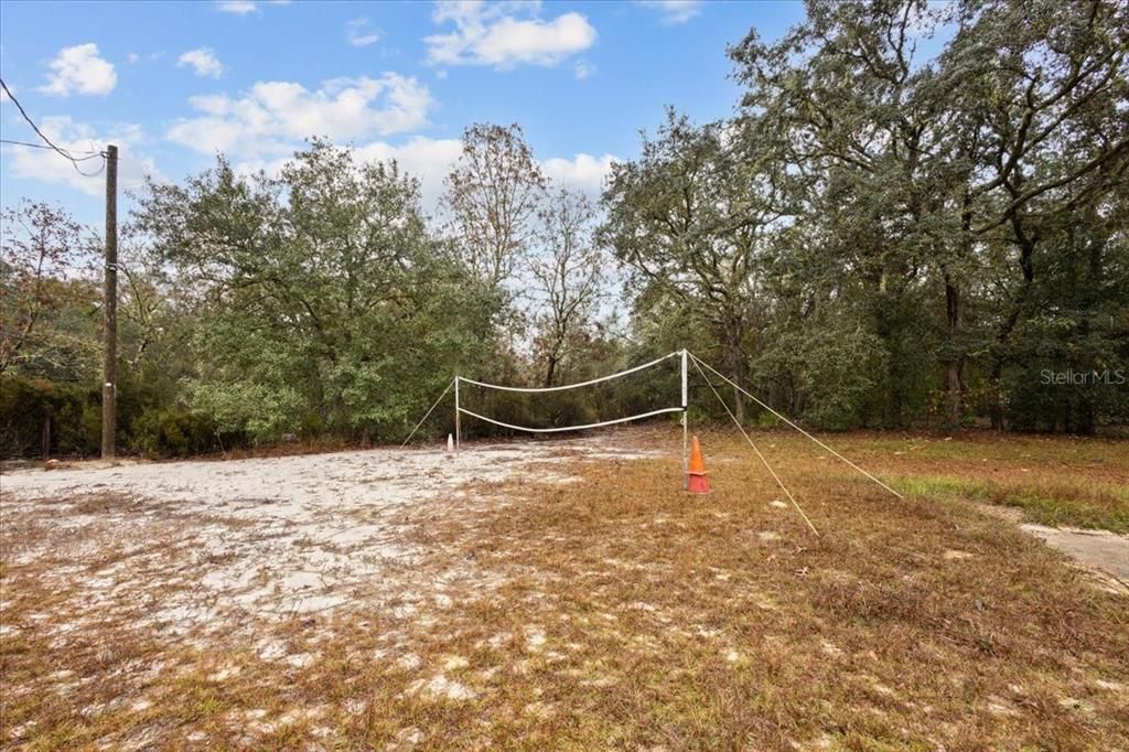 For Sale: $219,900 (3 beds, 2 baths, 1560 Square Feet)