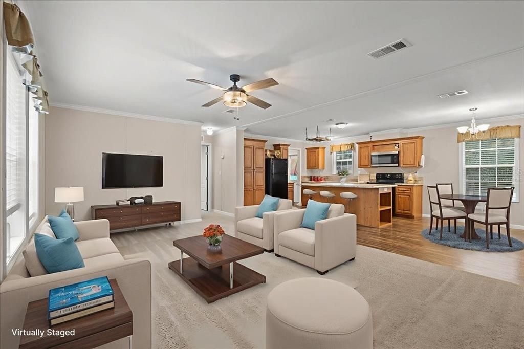 For Sale: $219,900 (3 beds, 2 baths, 1560 Square Feet)