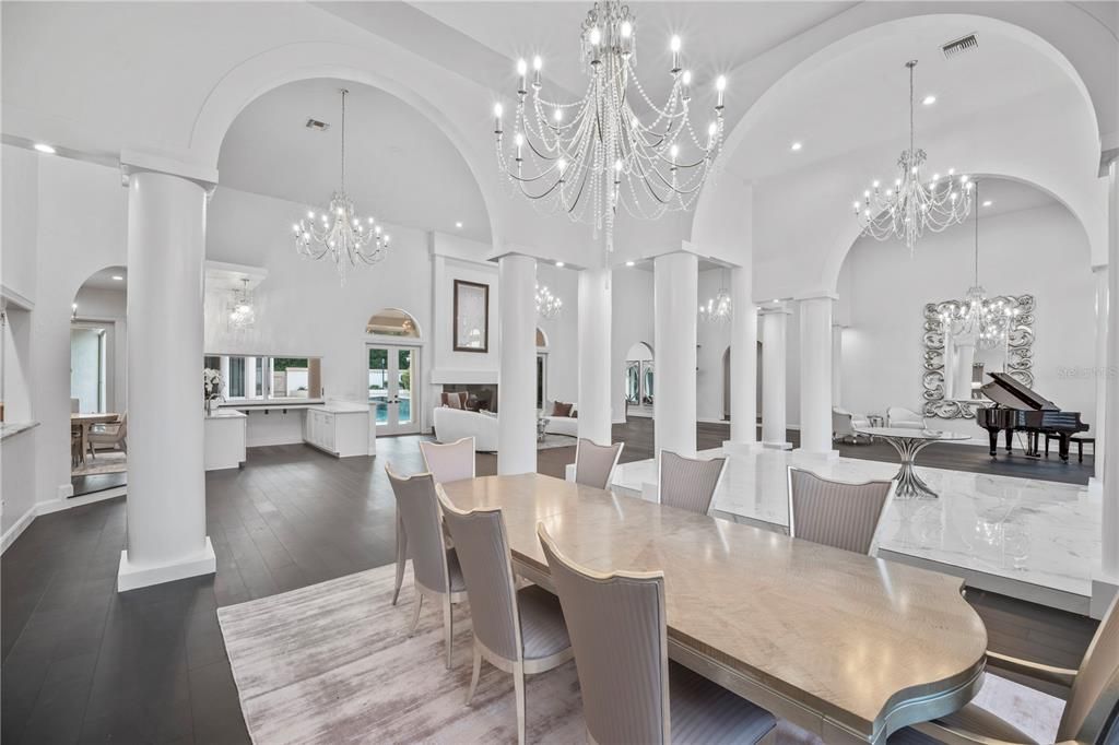 En Venta: $3,500,000 (8 camas, 7 baños, 9068 Pies cuadrados)