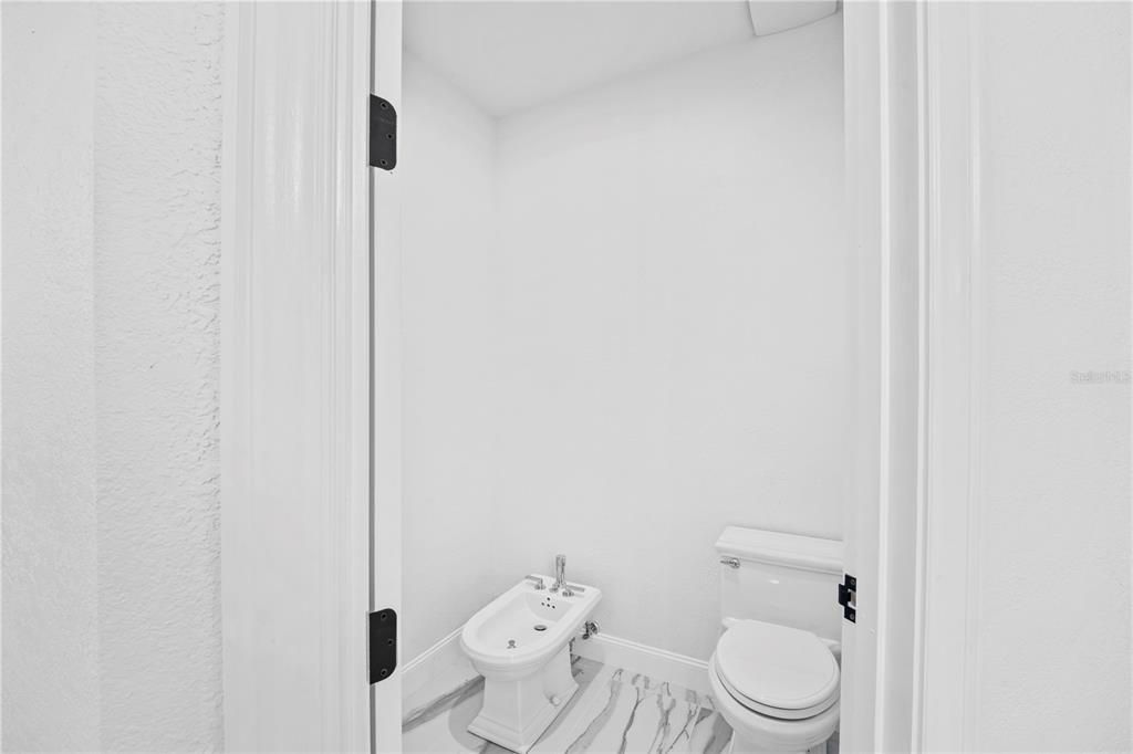 En Venta: $3,500,000 (8 camas, 7 baños, 9068 Pies cuadrados)