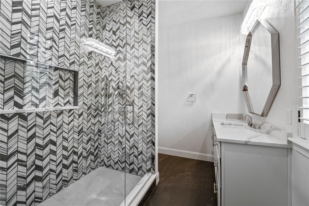 En Venta: $3,500,000 (8 camas, 7 baños, 9068 Pies cuadrados)