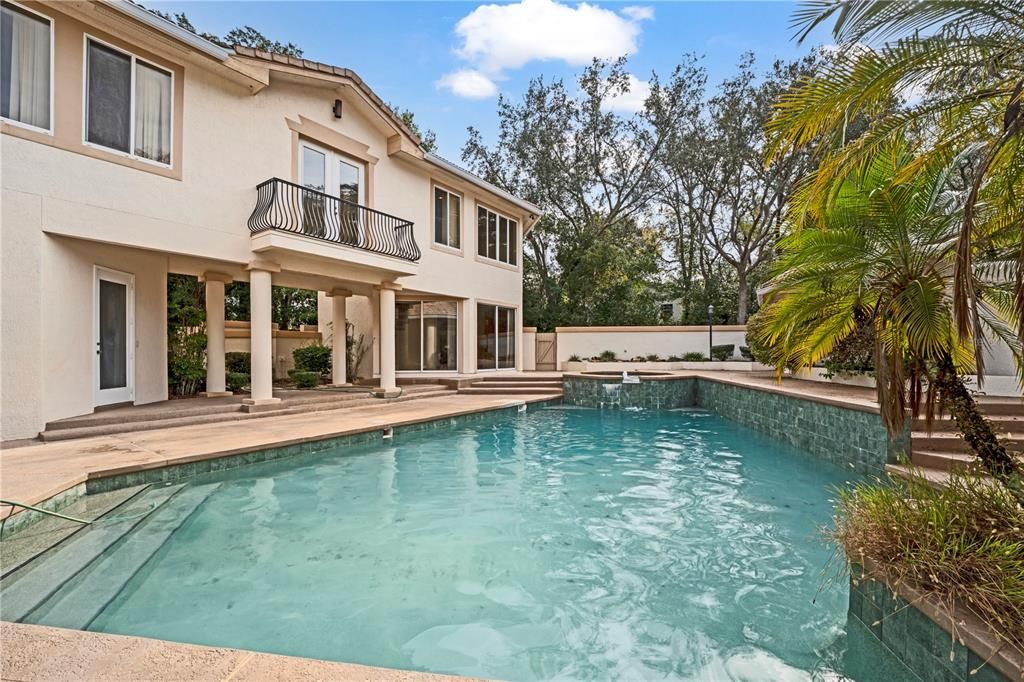 En Venta: $3,500,000 (8 camas, 7 baños, 9068 Pies cuadrados)