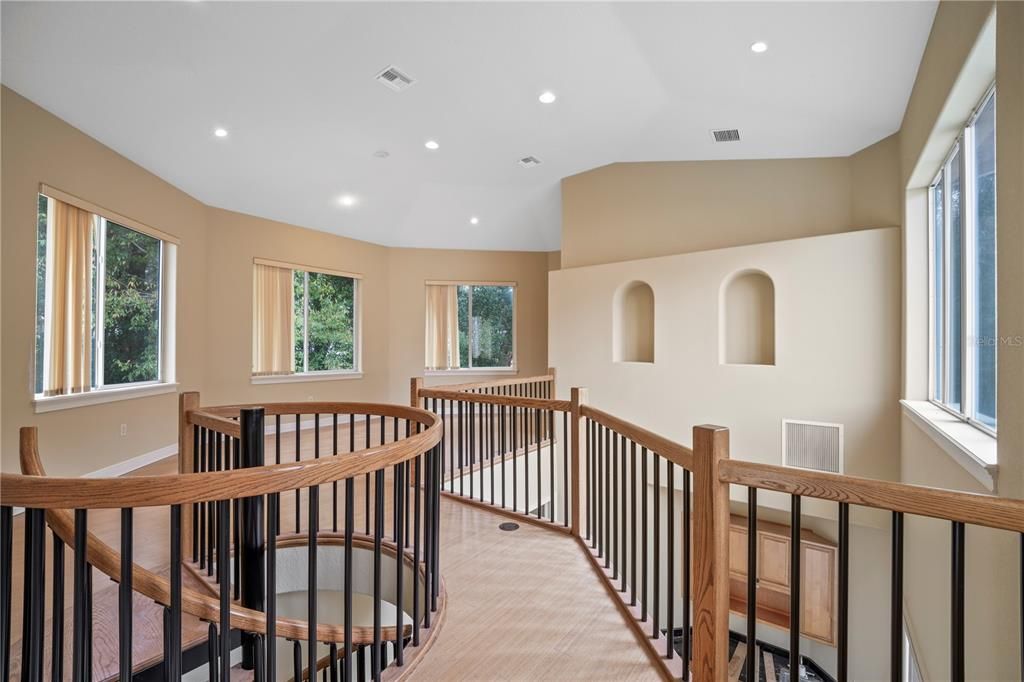 En Venta: $3,500,000 (8 camas, 7 baños, 9068 Pies cuadrados)