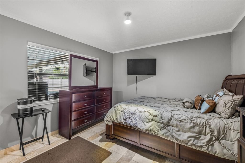 待售: $475,000 (3 贝兹, 2 浴室, 1588 平方英尺)