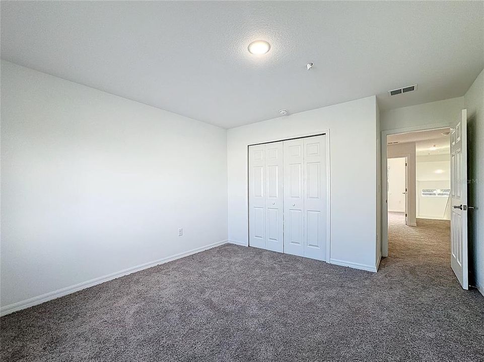 For Rent: $2,100 (3 beds, 2 baths, 1728 Square Feet)