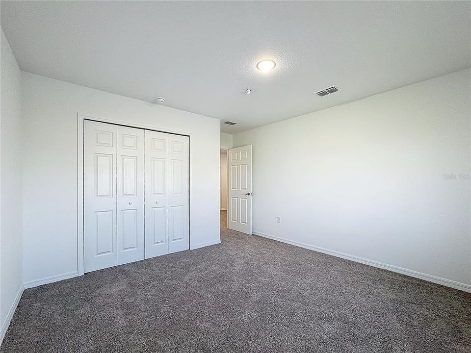 For Rent: $2,100 (3 beds, 2 baths, 1728 Square Feet)