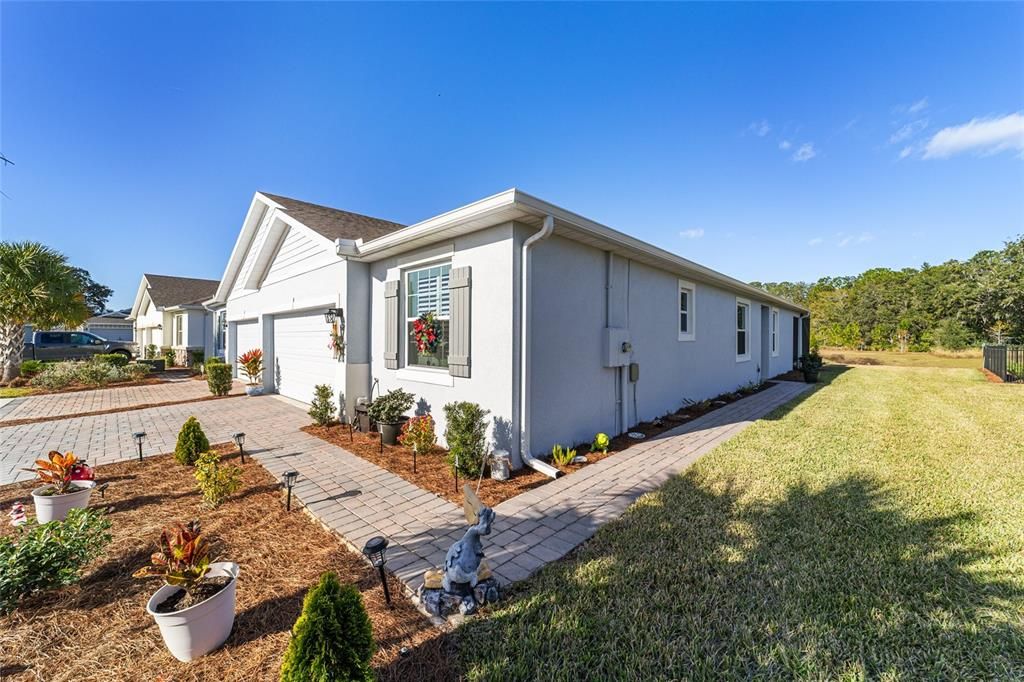 На продажу: $299,500 (2 спален, 2 ванн, 1552 Квадратных фут)