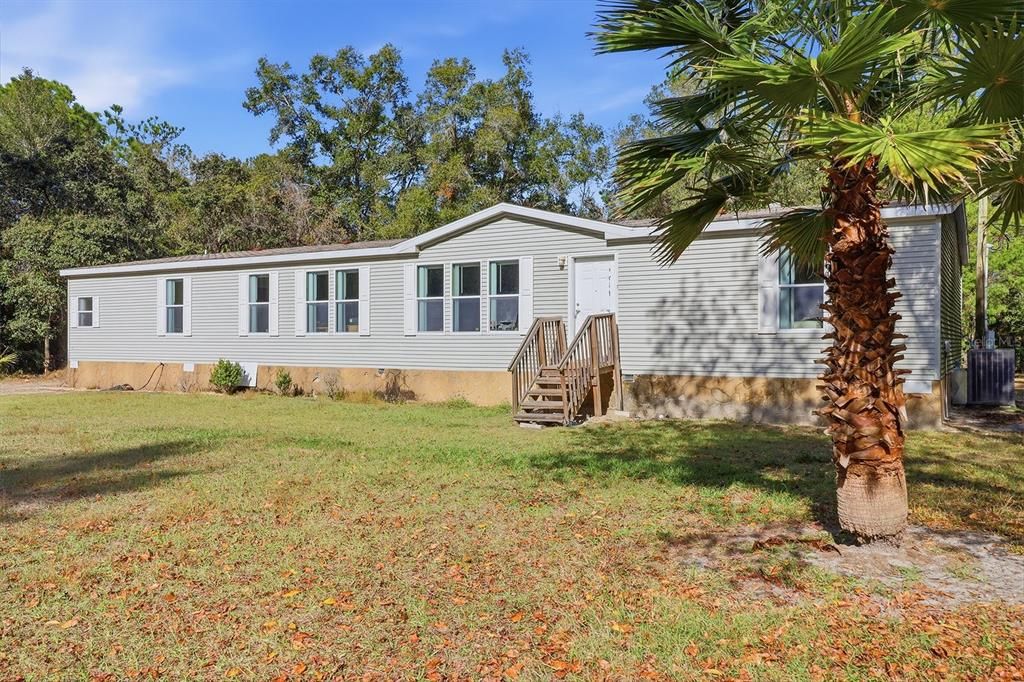 待售: $222,000 (4 贝兹, 2 浴室, 2280 平方英尺)