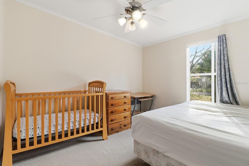 待售: $222,000 (4 贝兹, 2 浴室, 2280 平方英尺)