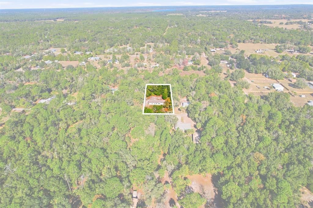 待售: $222,000 (4 贝兹, 2 浴室, 2280 平方英尺)