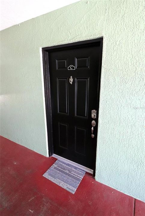 For Rent: $1,725 (2 beds, 1 baths, 830 Square Feet)