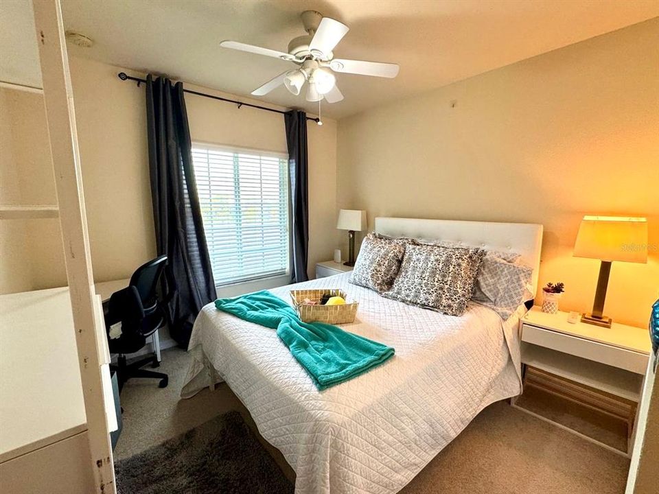 En Venta: $235,000 (3 camas, 2 baños, 1200 Pies cuadrados)