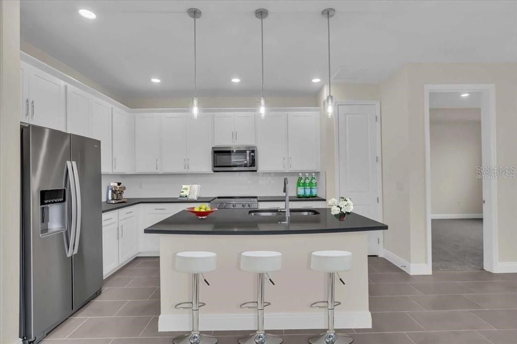 В аренду: $2,250 (3 спален, 2 ванн, 1400 Квадратных фут)