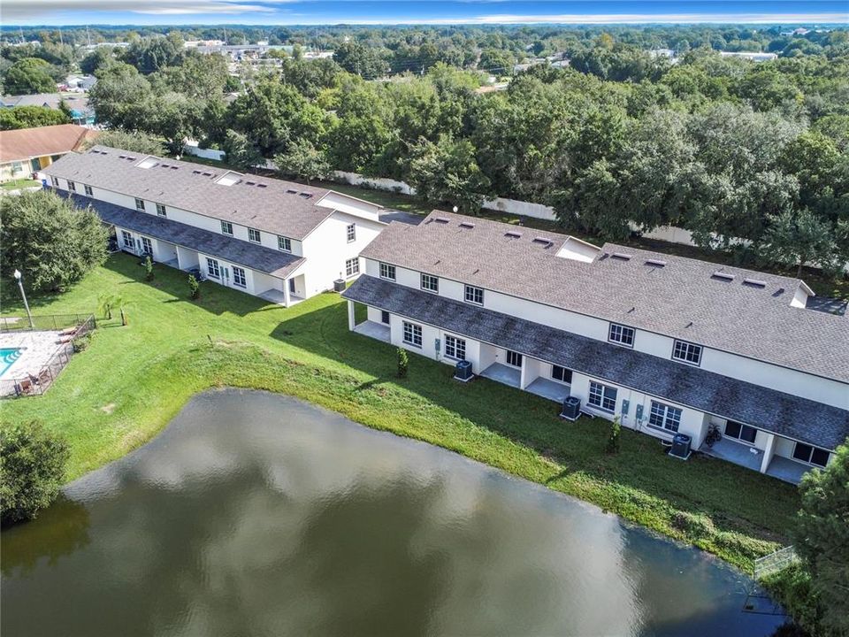 For Rent: $2,250 (4 beds, 2 baths, 2004 Square Feet)