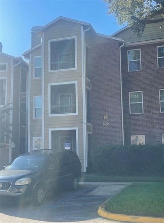 Recently Sold: $114,000 (2 beds, 2 baths, 935 Square Feet)