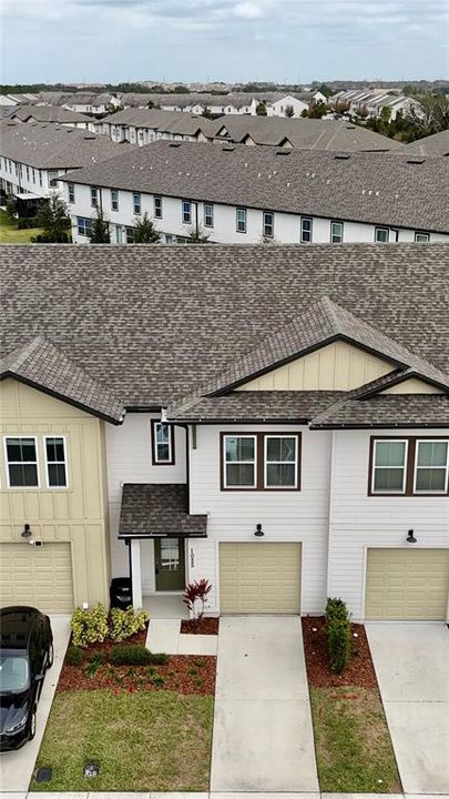 For Rent: $2,200 (3 beds, 2 baths, 1622 Square Feet)