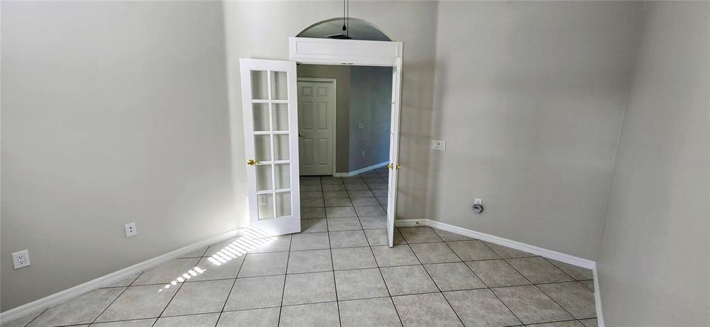 For Rent: $1,975 (2 beds, 2 baths, 1467 Square Feet)