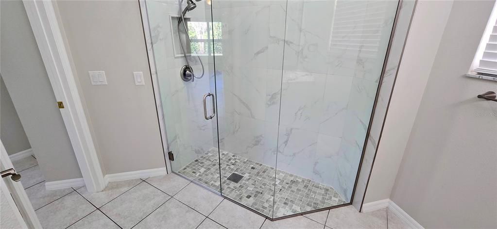 For Rent: $1,975 (2 beds, 2 baths, 1467 Square Feet)