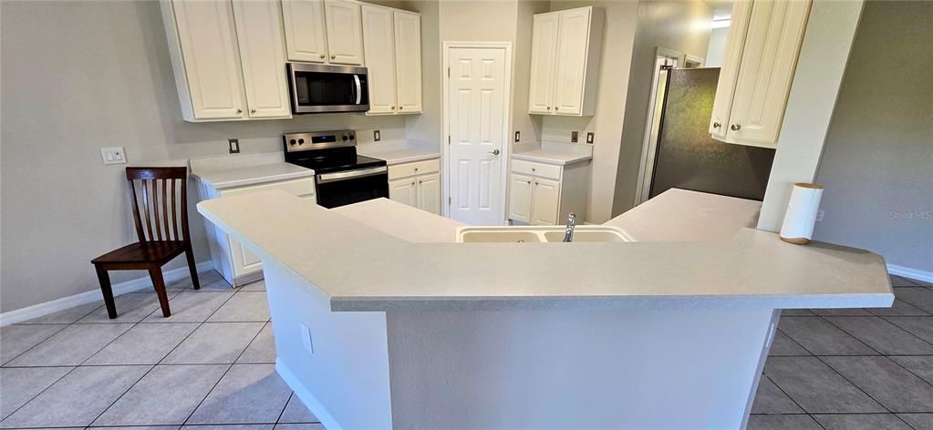 For Rent: $1,975 (2 beds, 2 baths, 1467 Square Feet)