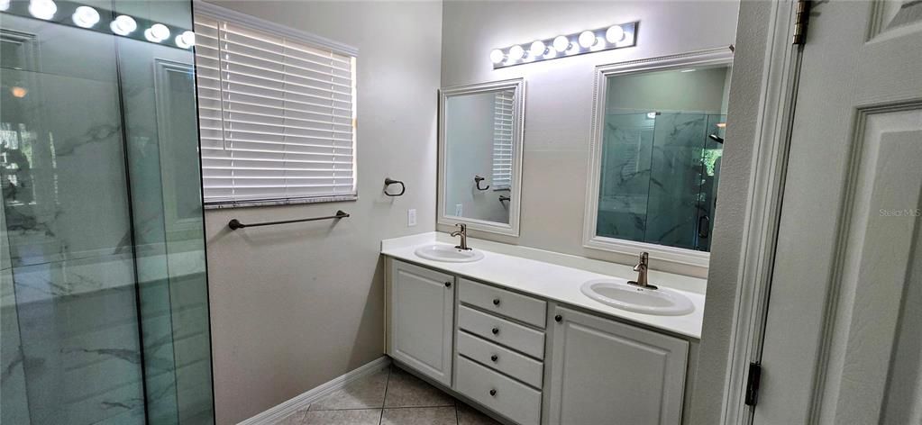 For Rent: $1,975 (2 beds, 2 baths, 1467 Square Feet)